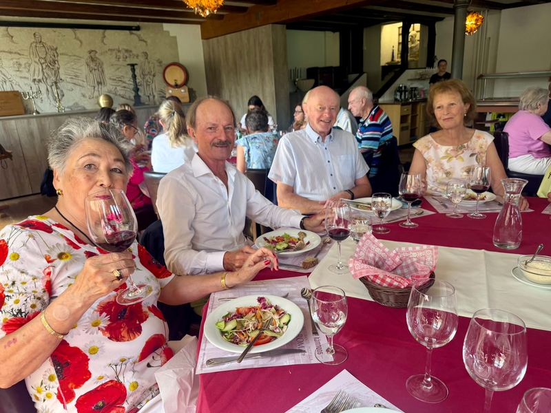 Mittagessen im Restaurant Roma